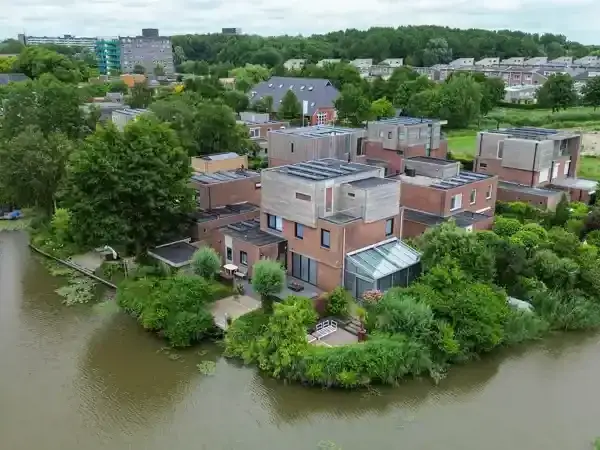 Detached house for sale: Leegeweg 1-44, De Held Groningen