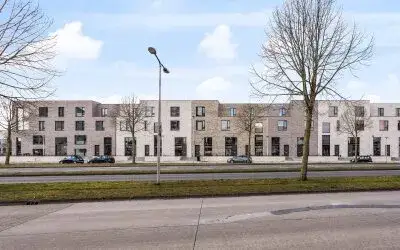 Hoekwoning te huur: Leendert Overduinstraat 18, Veldkamp-Getfert-West Enschede