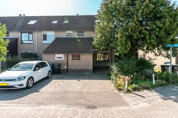 Hoekwoning te koop: Leermosstraat 44, Kruidenwijk Noordoost Almere