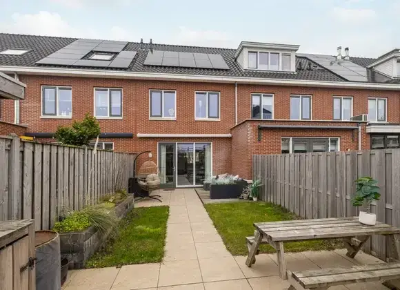 Terraced house for sale: Leeuwenhorststraat 11, De Tuinen Bleiswijk