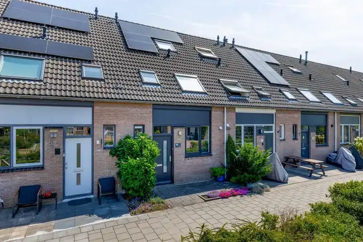 Terraced house for sale: Leeuwerik 45, Vogelbuurt Berkel En Rodenrijs