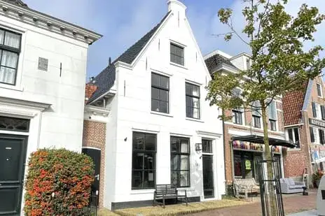 Terraced house for sale: Legeweg 1A, Dokkum binnen de Bolwerken Dokkum