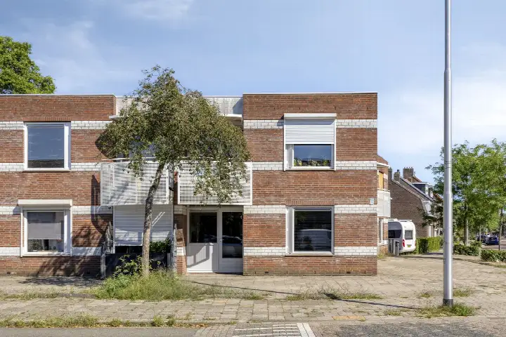 Apartment for sale: Leharstraat 6A, Heikant West Tilburg