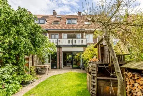 Tussenwoning te koop: Leidsevaart 532, Natuurkundigenbuurt-oost Haarlem