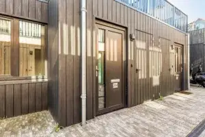 Home for rent: Leidsewallen, Dorpsstraat Zoetermeer