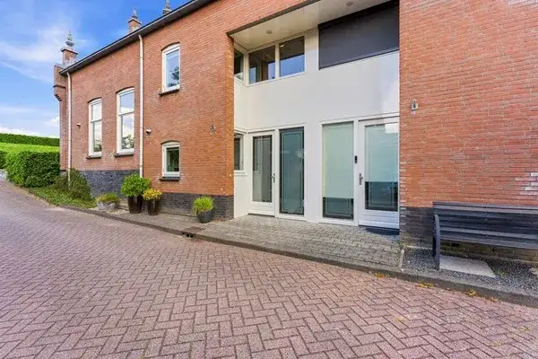 Terraced house for sale: Lekdijk 236A, Nieuw-Lekkerland-Dorp Nieuw-Lekkerland