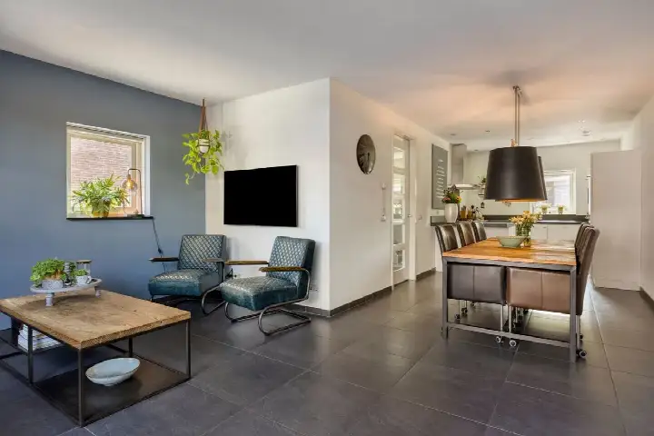 Corner house for sale: Lekdijk 236C, Nieuw-Lekkerland-Dorp Nieuw-Lekkerland
