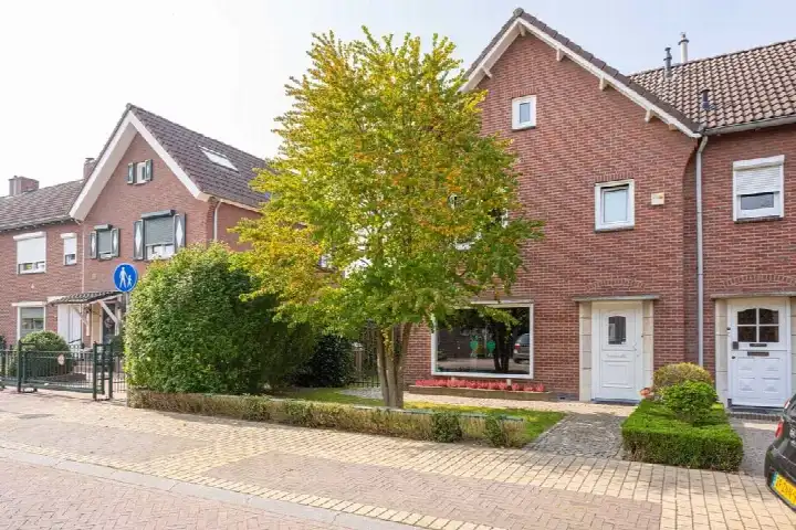 Hoekwoning te koop: Lempersstraat 18, Kerkrade-Centrum Kerkrade