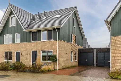 Tussenwoning te koop: Leng 51, Nes-Noord Schagen