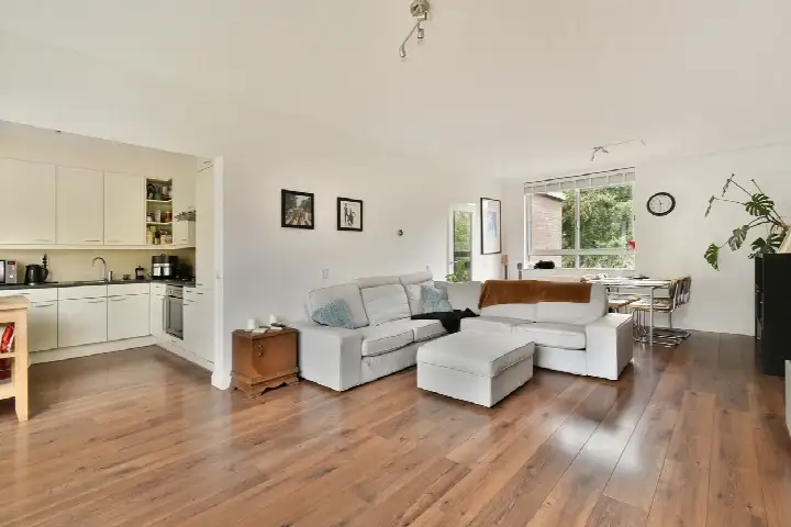 Appartement te koop: Leusdenhof 255, L-buurt Amsterdam