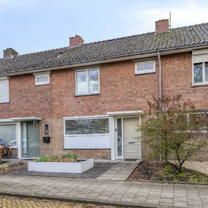Tussenwoning te koop: Levylaan 16, Lievendaal Eindhoven