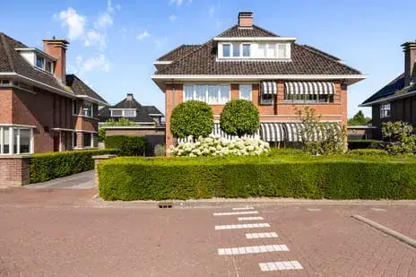 Semi-detached for sale: Liechtensteinhof 3, De Hoven Dordrecht