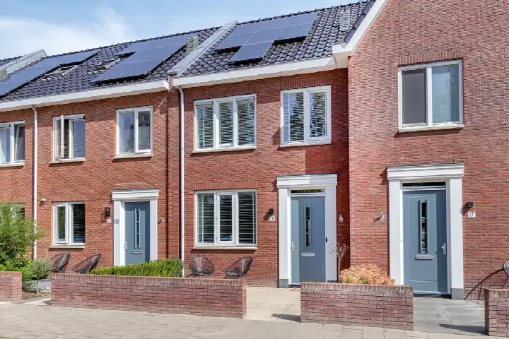 Tussenwoning te koop: Lienweid 16, Bangert en Oosterpolder - Buurt 35 06 Blokker