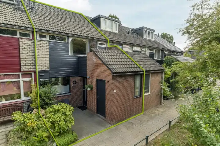 Terraced house for sale: Lieshoutstraat 59, De Laar-West Arnhem