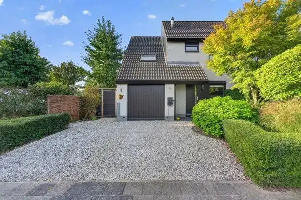 Hoekwoning te koop: Ligusterhof 1, Oostdonk Papendrecht