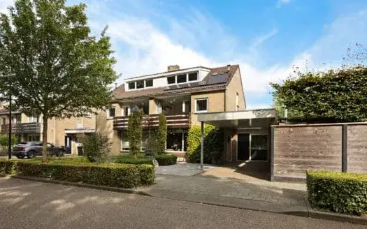 Hoekwoning te koop: Lijsterbeslaan 90, Het Gegraaf Valkenswaard