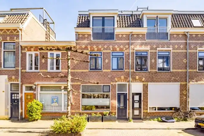 Tussenwoning te koop: Lijsterstraat 115, Vogelenbuurt Utrecht