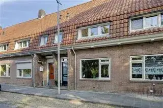 Tussenwoning te koop: Lijsterstraat 3, Onder de Linden Arnhem