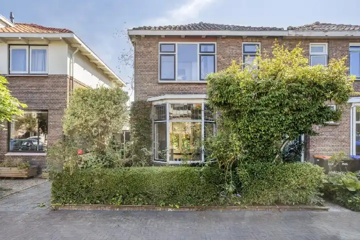Twee-onder-één-kap te koop: Lindelaan 68, Voormalig veilingterrein Zwijndrecht