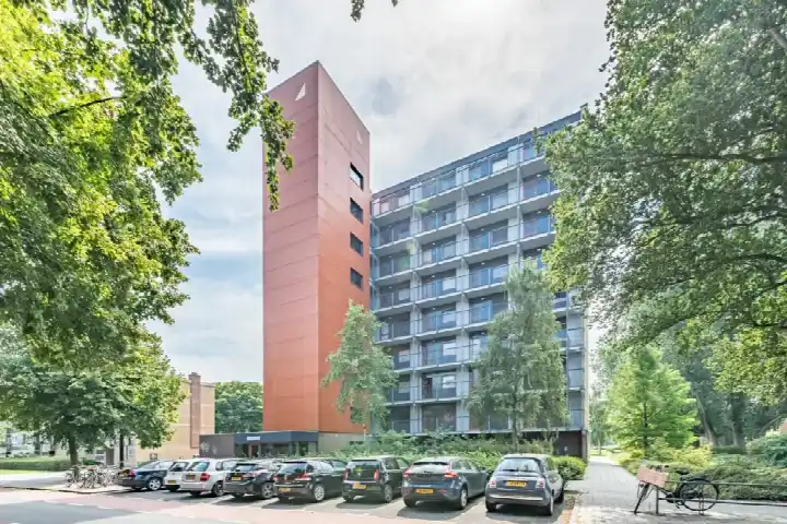 Studio te koop: lindenhof 44, Populierenbuurt Amstelveen
