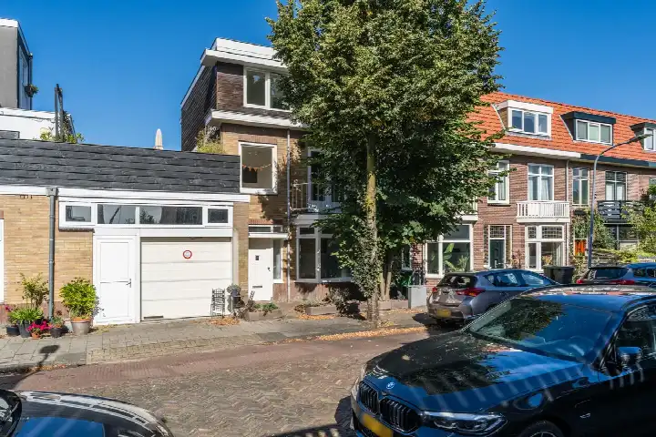 Tussenwoning te koop: Lindenstraat 48, Bomenbuurt-oost Haarlem