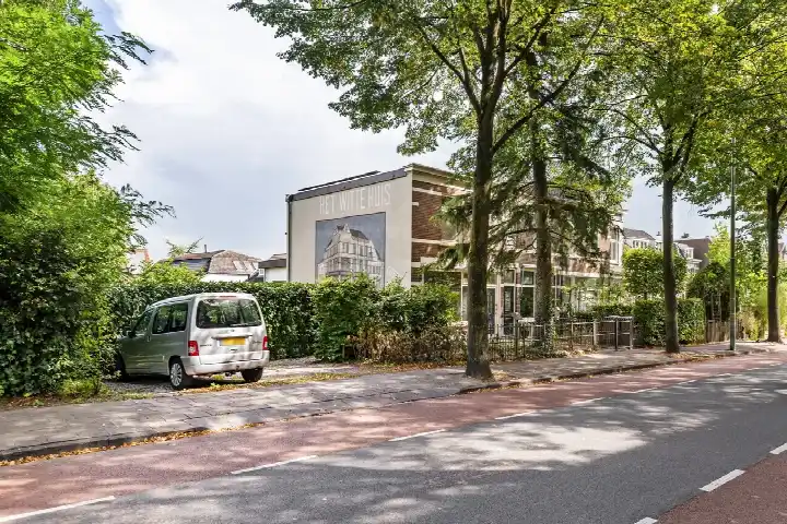 Hoekwoning te koop: Lingedijk 56, Stationsbuurt Tiel