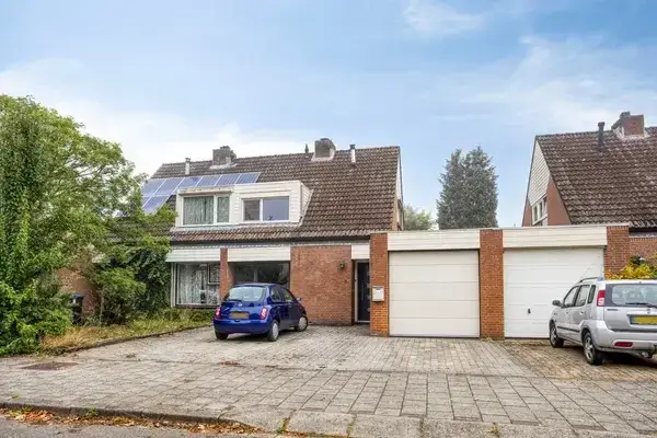 Terraced house for sale: Liniestraat 15, Carmel Hulst