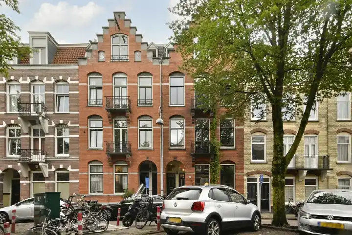 Apartment for sale: Linnaeusparkweg 40-2, Linnaeusparkbuurt Amsterdam