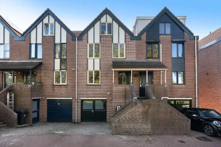 Tussenwoning te koop: Lissenvaart 37, Seghwaert-Zuid-West Zoetermeer