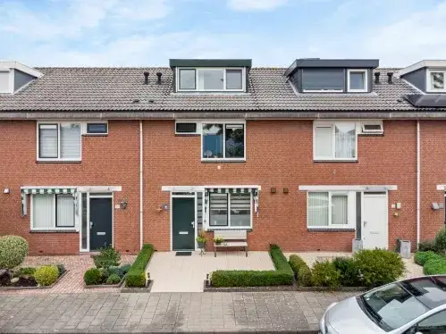 Tussenwoning te koop: Lodewijk van Deysselhove 18, Hoven-Oost Nieuwegein