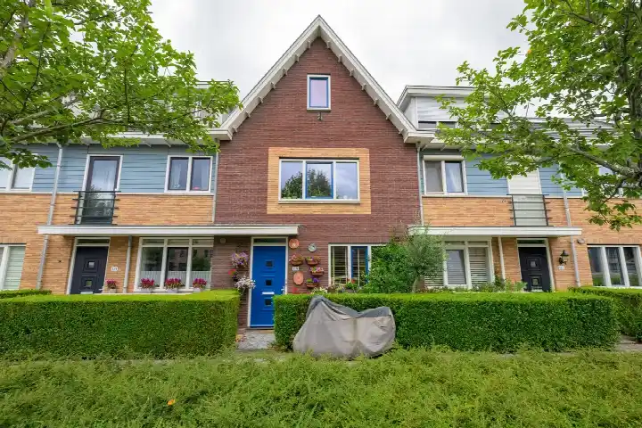 Tussenwoning te koop: Lofoten 119, Eilandenbuurt-Noordoost Zoetermeer