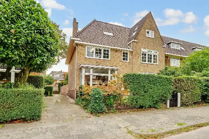 Hoekwoning te koop: Lommerlust 40, Centrumschil-Noord Zeist