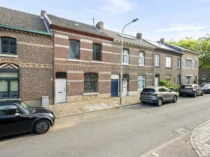 Terraced house for sale: Longinastraat 82, Amby Maastricht