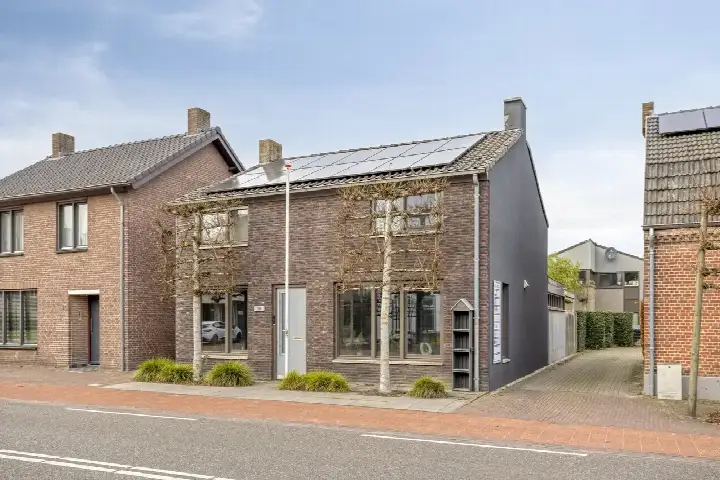 Vrijstaande woning te koop: Loo 76, Loo Bergeijk