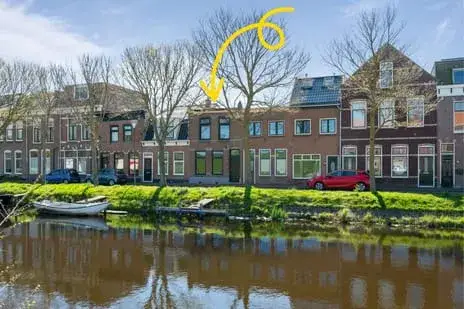 Terraced house for sale: Loodsgracht 26, Oostsloot Den Helder