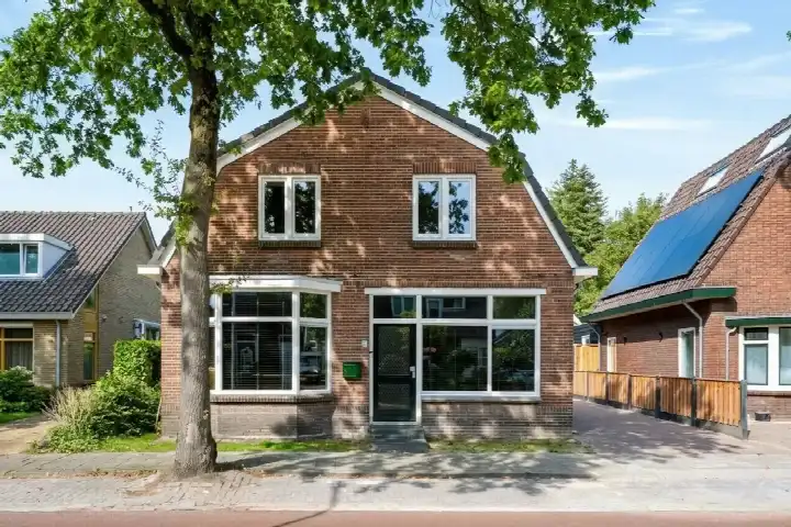 Detached house for sale: Loolaan 51, Driebergen-Noordwest Driebergen-Rijsenburg
