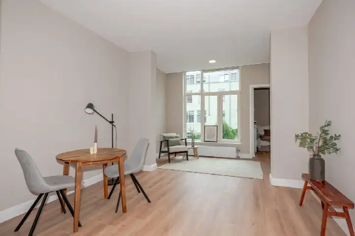 Studio te koop: Loosduinsekade 21B, Schildersbuurt-West 'S-Gravenhage