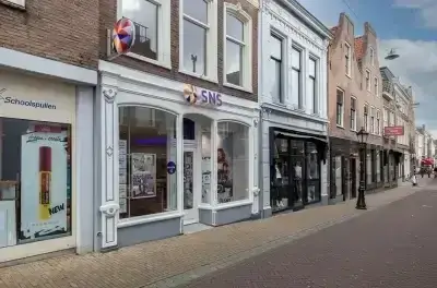 Terraced house for sale: Lopikerstraat 6, Schoonhoven-Oude Stad Schoonhoven