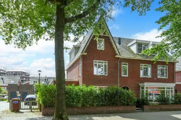 Hoekwoning te koop: Lorentzweg 46G2, Kleine Driftbuurt Hilversum