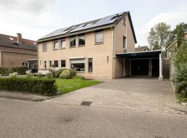 Semi-detached for sale: Louis Bouwmeesterstraat 106, Middelhoek Hengelo