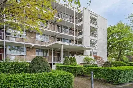 Apartment for sale: Louis Bouwmeesterstraat 109, Artiestenbuurt Rijswijk (Zh)