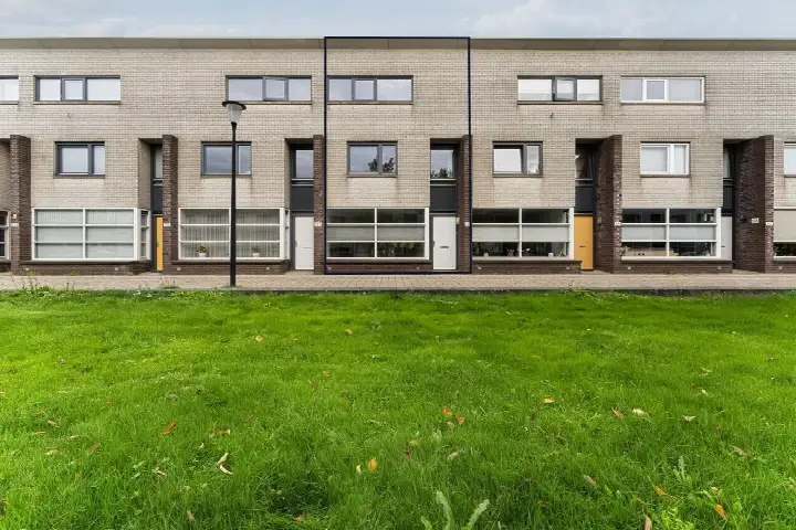 Terraced house for rent: Louis Couperusstraat 239, Vroonermeer-Zuid Alkmaar