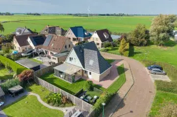 Vrijstaande woning te koop: Louwewei 8, Verspreide huizen IJlst Jutrijp