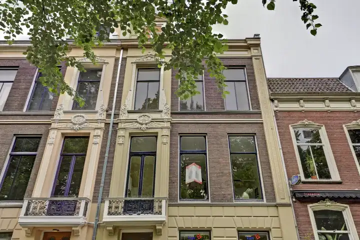 Appartement te koop: Lucasbolwerk 18B, Nobelstraat en omgeving Utrecht