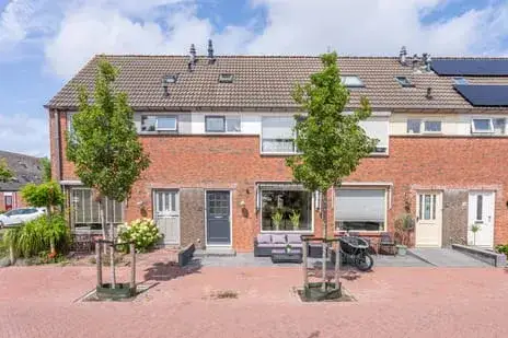 Tussenwoning te koop: Lupine 42, De Hoek Rijnsburg