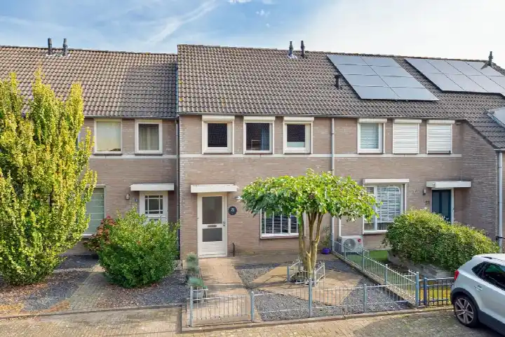Terraced house for sale: Lupinestraat 21, Nijnsel Sint-Oedenrode