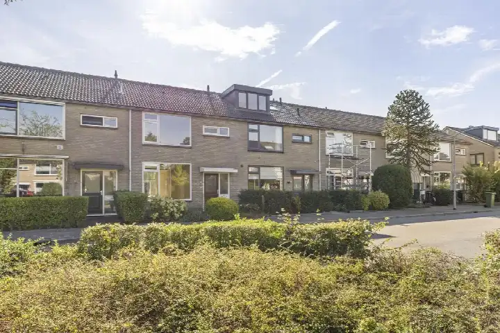 Tussenwoning te koop: Lutherhof 36, Kerkelanden Hilversum