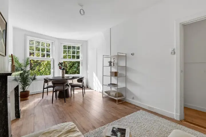 Apartment for sale: Lutmastraat 87-2, BurgemeesterTellegenbuurt-West Amsterdam