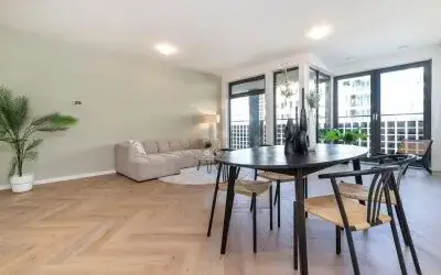 Appartement te koop: Lutonhof 353, Sloterdijk Stationskwartier Amsterdam