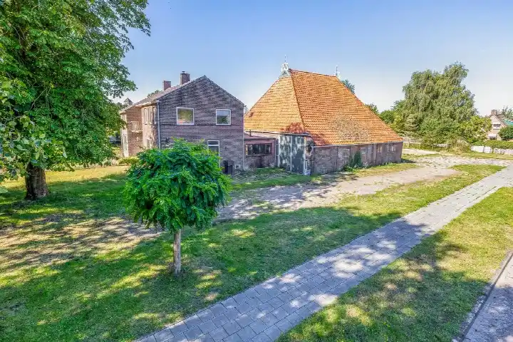 Semi-detached for sale: Lyklamawei 65, Nijemirdum Nijemirdum